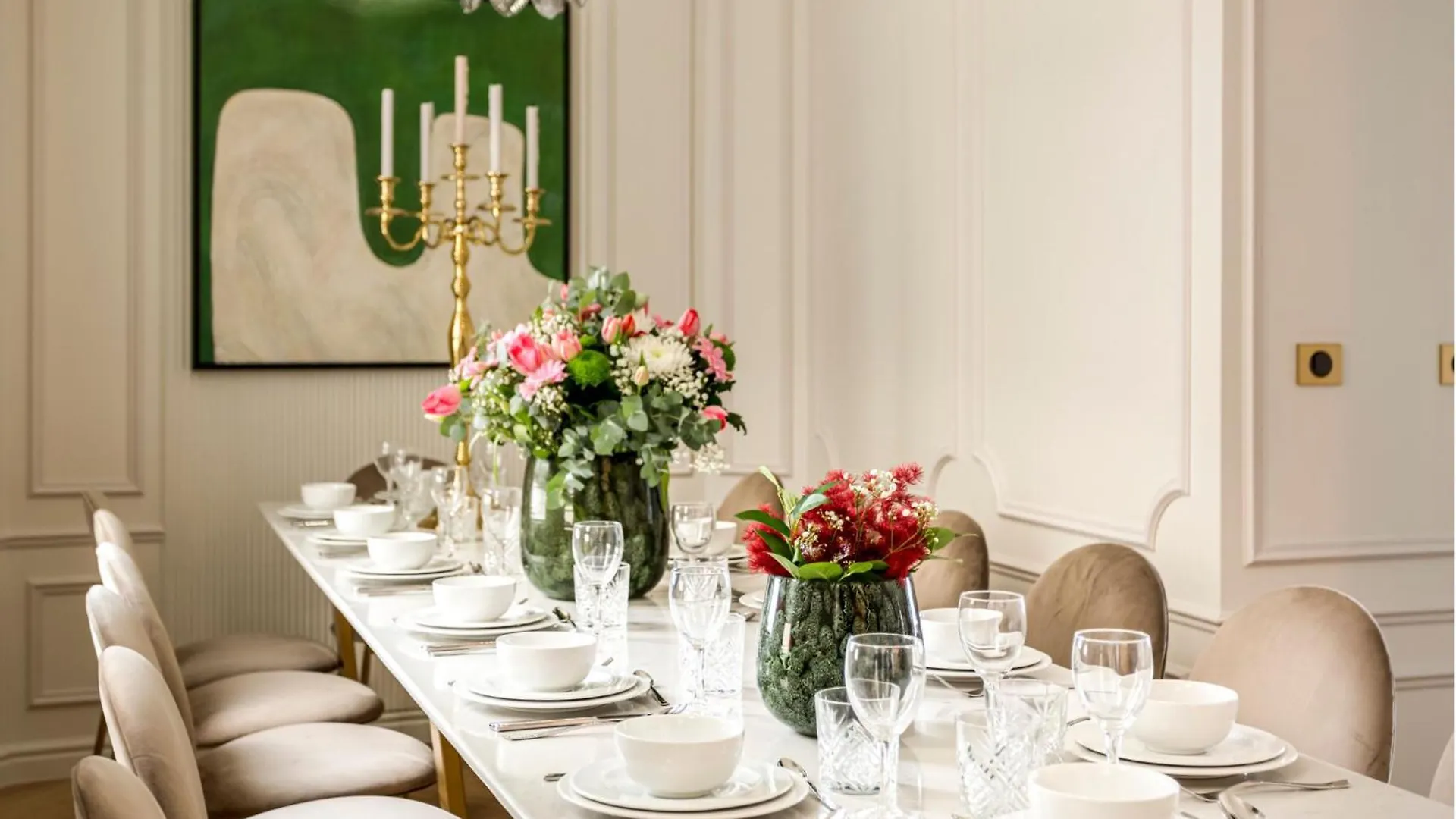 Apartment Merveil Signature - Hoche - Eiffel Tower View Paris